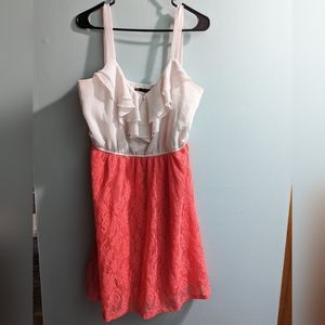 Coral and White Dress 🤍💗